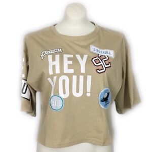 Girls Rule Tan Novelty Crop Top L NWOT Short Sleeves Woman’s Jr Teen Girl Hey